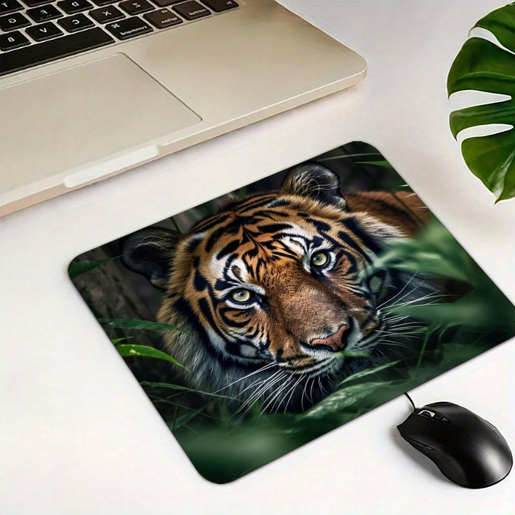 Wild Tiger Mouse Pad, Wildlife Animal Desk Mouse Mat, Anti-Slip Rubber Base, Smooth Tracking Gaming Mousepad